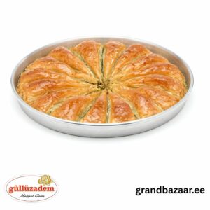 Triangle-Baklava-with-Pist.-Round-Tray